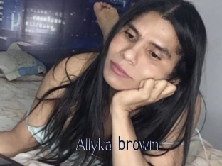 Allyka_browm