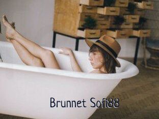 Brunnet_Sofi88