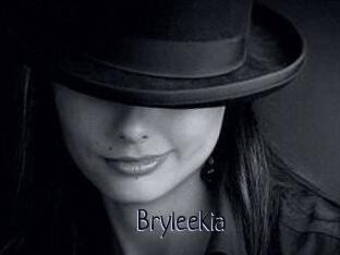 BryleeKia