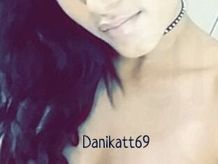 Dani_katt69