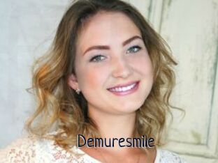 Demuresmile