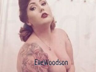 Elle_Woodson