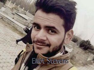 Elliot_Stevens