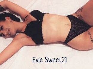 Evie_Sweet21