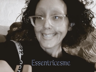 Essentricesme