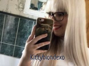 Kittyblondexo