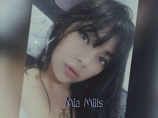 Mia_Mills