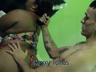 Roxxy_Tomas