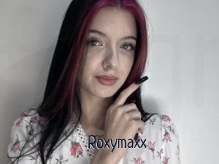 Roxymaxx