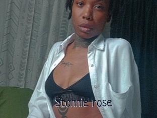 Stonnie_rose