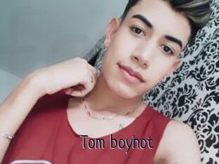 Tom_boyhot