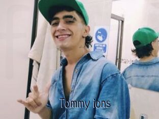 Tommy_ions