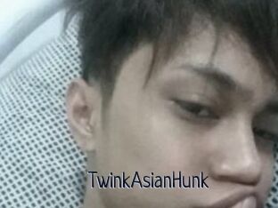 TwinkAsianHunk