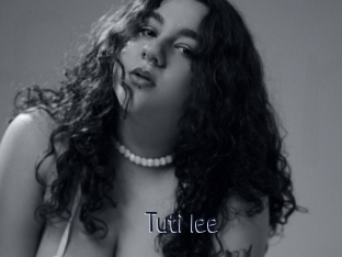 Tuti_lee