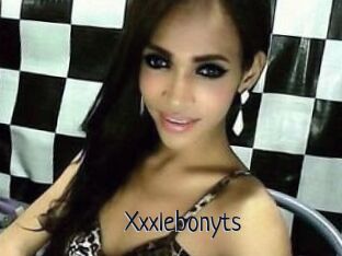 Xxxl_ebony_ts